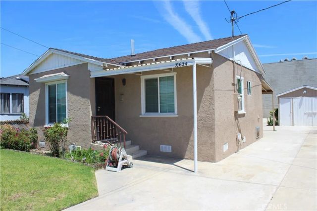 10624 S Burl, Inglewood, CA 90304