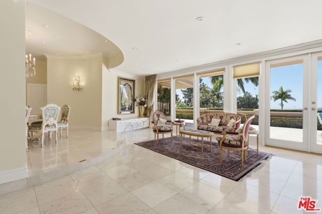 1831 Loma Vista Drive, Beverly Hills, CA 90210