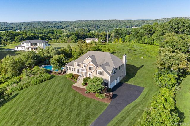 125 Frost Hill Road, Pleasant Valley, NY 12569
