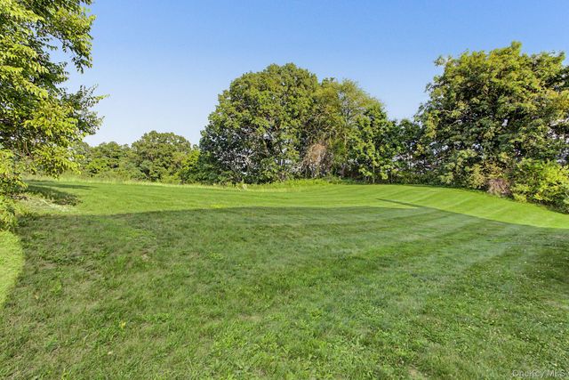 125 Frost Hill Road, Pleasant Valley, NY 12569