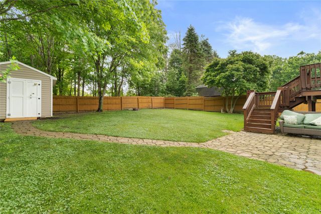 5633 SUNNYBROOK Drive, Girard, PA 16417