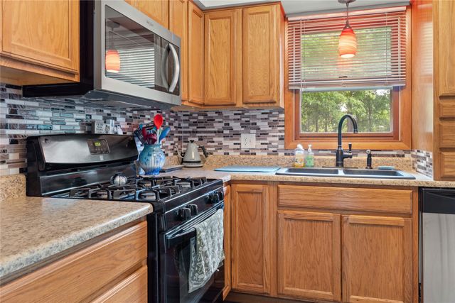 5633 SUNNYBROOK Drive, Girard, PA 16417