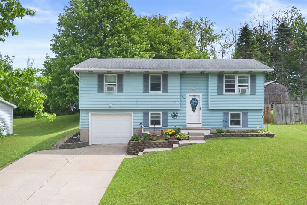 5633 SUNNYBROOK Drive, Girard, PA 16417