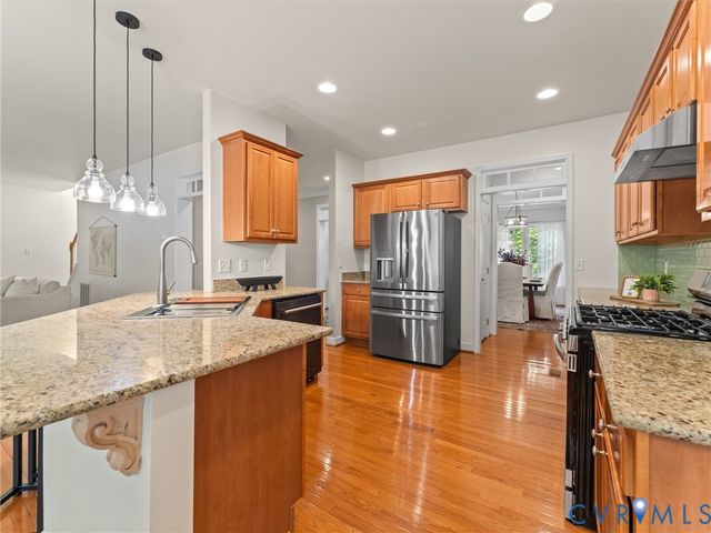 9717 Pemberton Crossing Dr, Henrico, VA 23294
