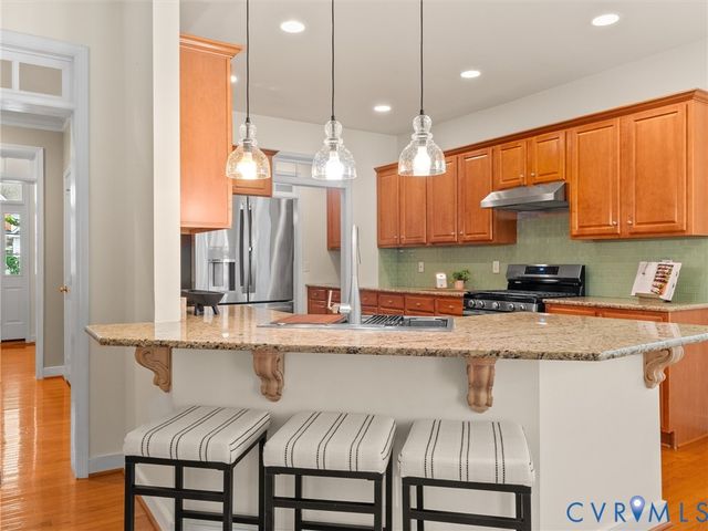 9717 Pemberton Crossing Dr, Henrico, VA 23294
