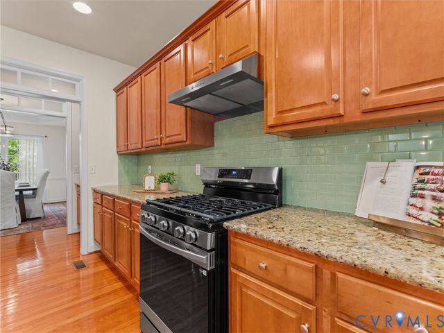 9717 Pemberton Crossing Dr, Henrico, VA 23294