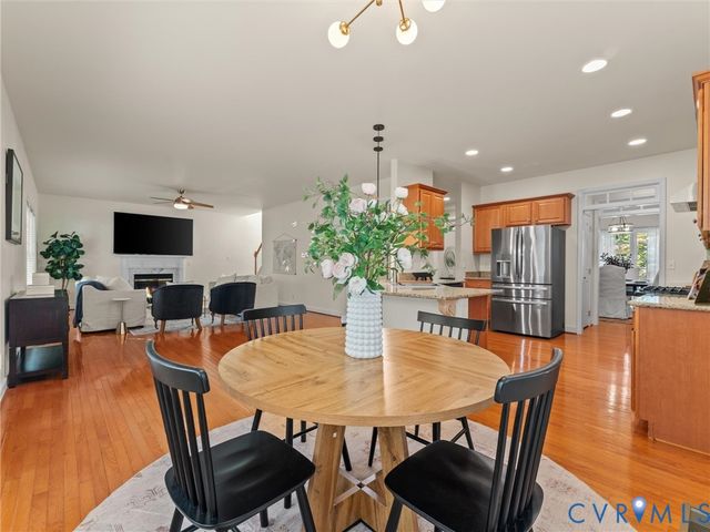 9717 Pemberton Crossing Dr, Henrico, VA 23294