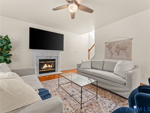 9717 Pemberton Crossing Dr, Henrico, VA 23294