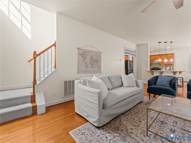 9717 Pemberton Crossing Dr, Henrico, VA 23294
