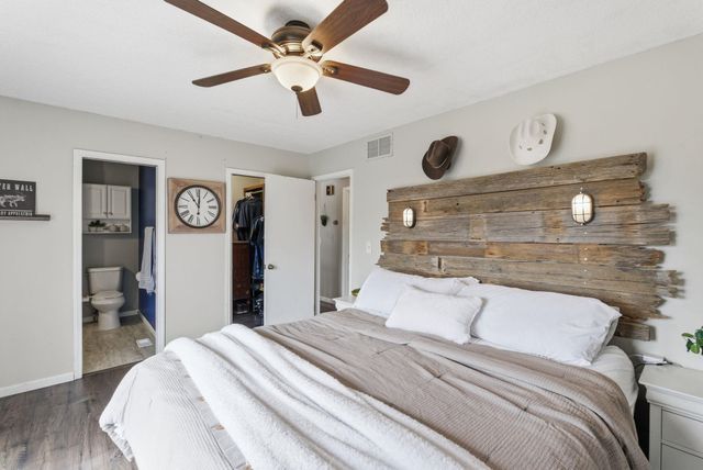 2722 Glacier Ct, Wichita, KS 67215