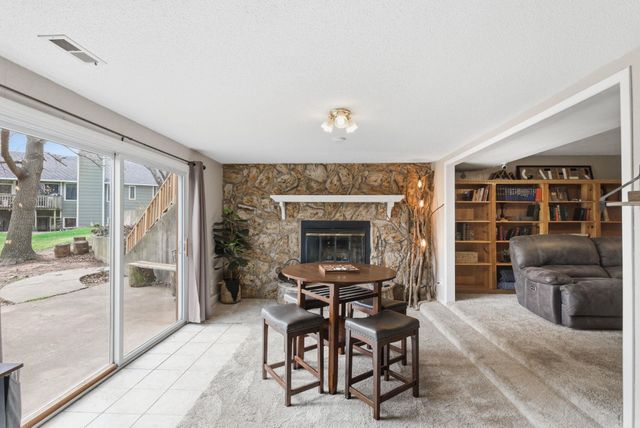 2722 Glacier Ct, Wichita, KS 67215