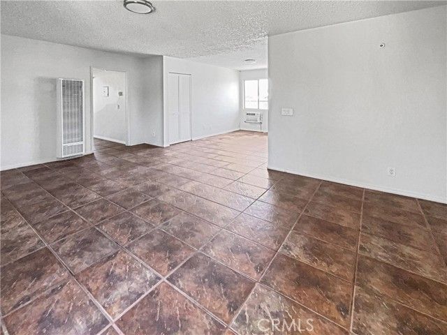8800 Cedros 209, Panorama City (los Angeles), CA 91402