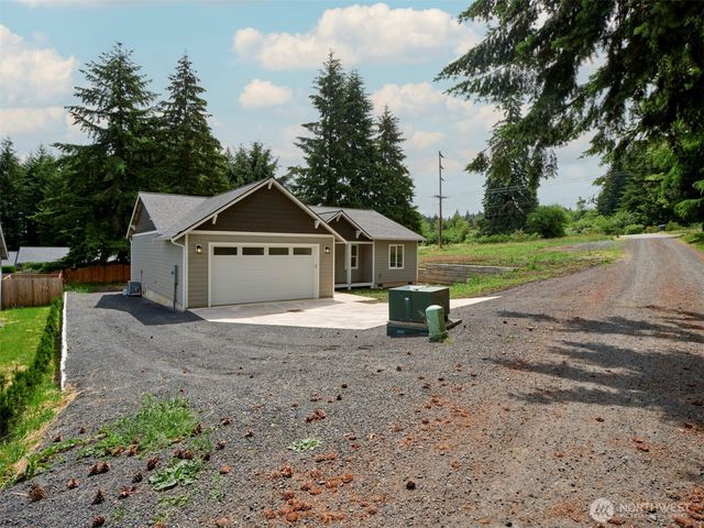 609 B Forest Napavine Road W, Chehalis, WA 98532