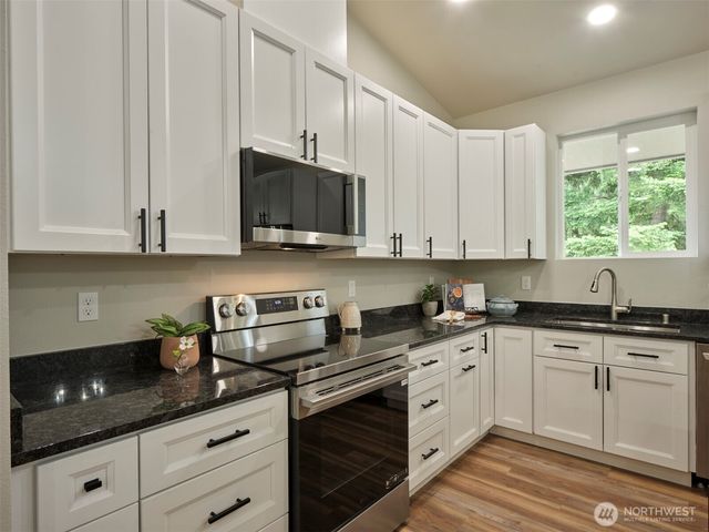 609 B Forest Napavine Road W, Chehalis, WA 98532