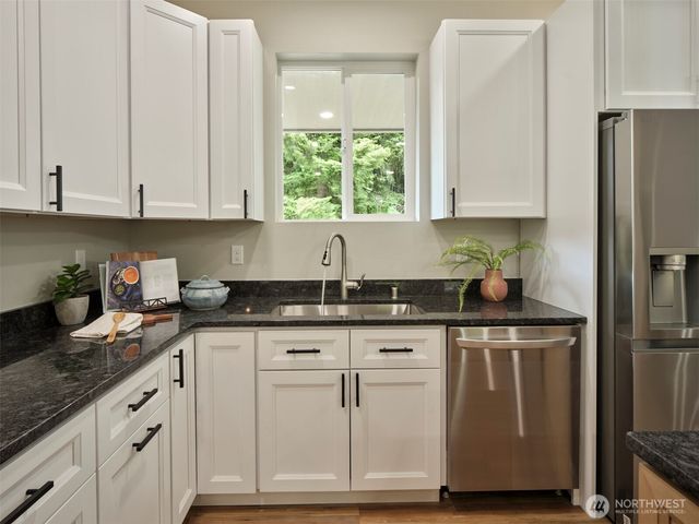 609 B Forest Napavine Road W, Chehalis, WA 98532