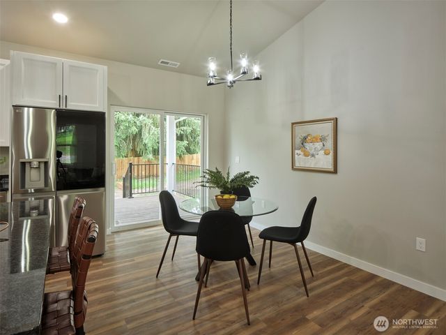 609 B Forest Napavine Road W, Chehalis, WA 98532