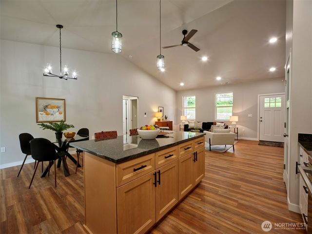 609 B Forest Napavine Road W, Chehalis, WA 98532