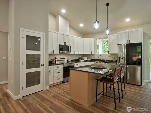 609 B Forest Napavine Road W, Chehalis, WA 98532
