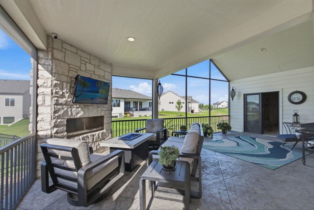 3737 N Bedford St, Wichita, KS 67226
