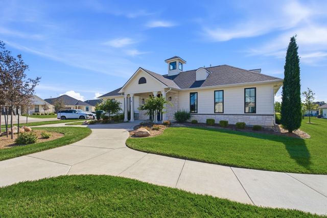 3737 N Bedford St, Wichita, KS 67226