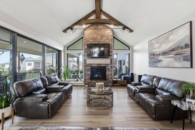 3737 N Bedford St, Wichita, KS 67226