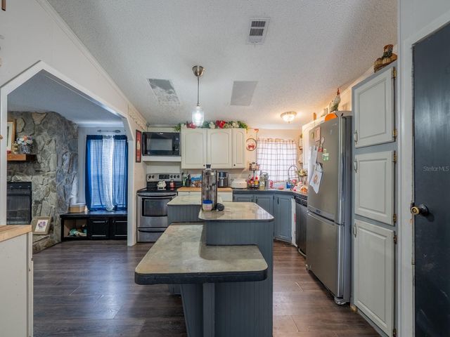 4521 NE 28TH AVENUE, Ocala, FL 34479