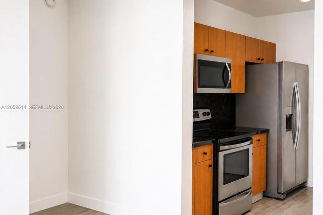 2200 NE 4th Avenue 503, Miami, FL 33137