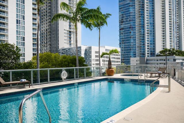 2200 NE 4th Avenue 503, Miami, FL 33137