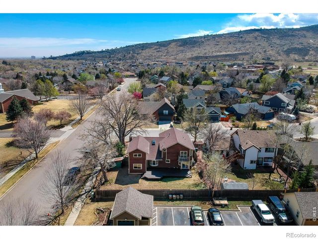 202 Welch Drive, Lyons, CO 80540