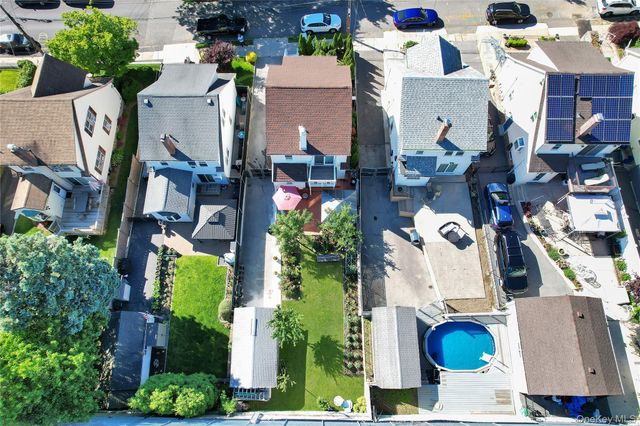 40 Emmett Terrace, New Rochelle, NY 10805
