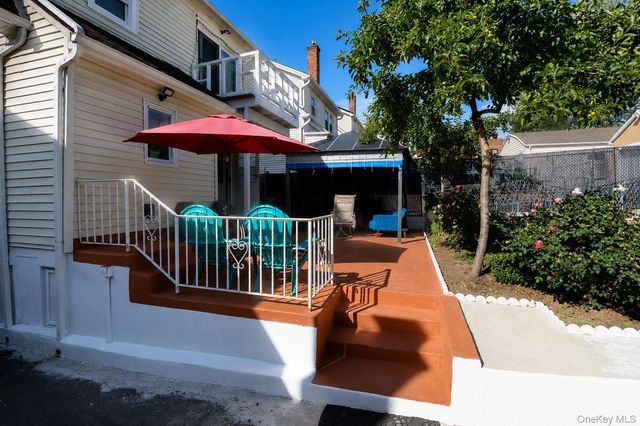 40 Emmett Terrace, New Rochelle, NY 10805
