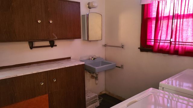 310 N PINE ST, Argonia, KS 67004