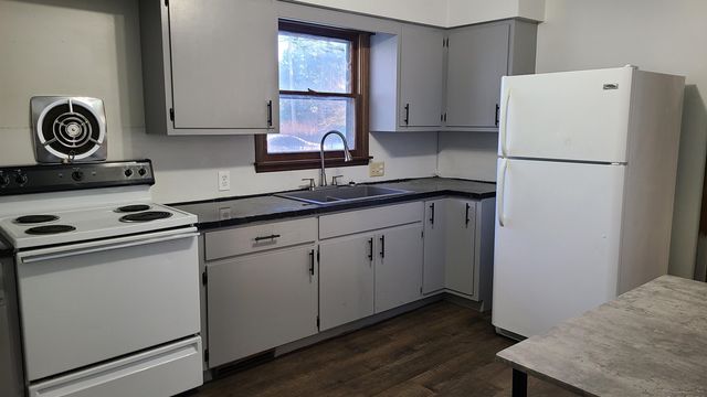 310 N PINE ST, Argonia, KS 67004