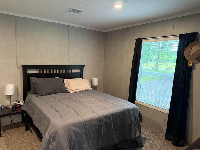 70 Tara Ln, Ward, AR 72176