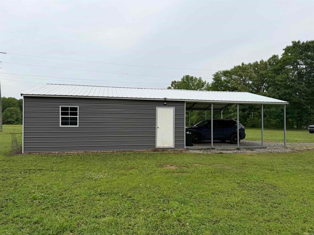 70 Tara Ln, Ward, AR 72176