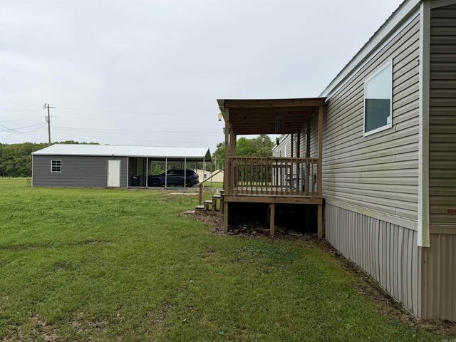 70 Tara Ln, Ward, AR 72176