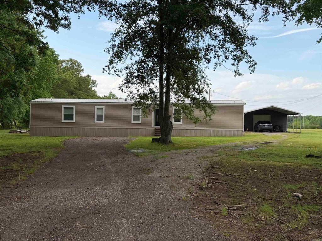 70 Tara Ln, Ward, AR 72176