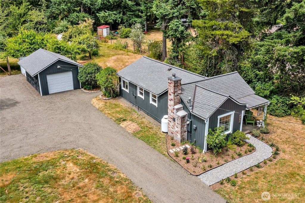 1400 Baby Doll Road SE, Port Orchard, WA 98366