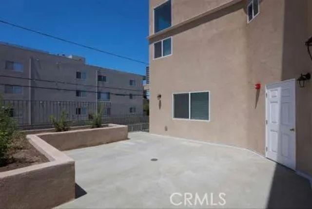2585 S Sepulveda Boulevard 6, Los Angeles, CA 90064