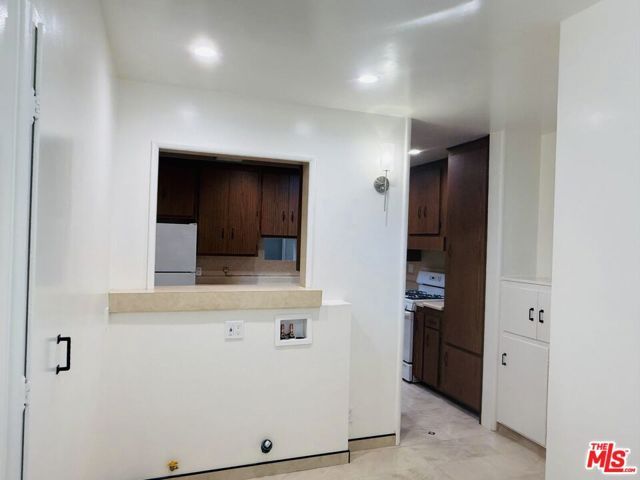 13411 Wingo Street, Pacoima (los Angeles), CA 91331