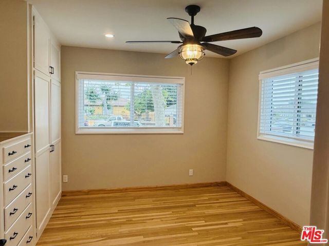 13411 Wingo Street, Pacoima (los Angeles), CA 91331