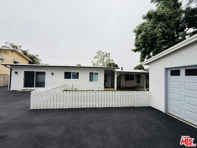 13411 Wingo Street, Pacoima (los Angeles), CA 91331