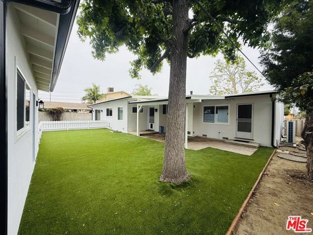 13411 Wingo Street, Pacoima (los Angeles), CA 91331
