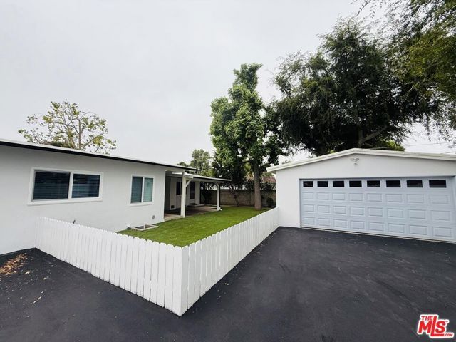 13411 Wingo Street, Pacoima (los Angeles), CA 91331