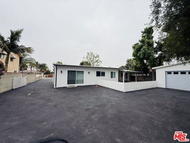 13411 Wingo Street, Pacoima (los Angeles), CA 91331