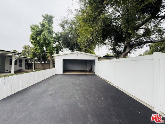 13411 Wingo Street, Pacoima (los Angeles), CA 91331