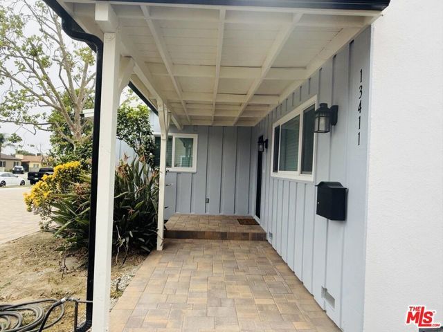 13411 Wingo Street, Pacoima (los Angeles), CA 91331