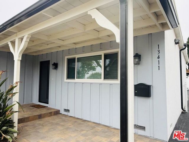 13411 Wingo Street, Pacoima (los Angeles), CA 91331