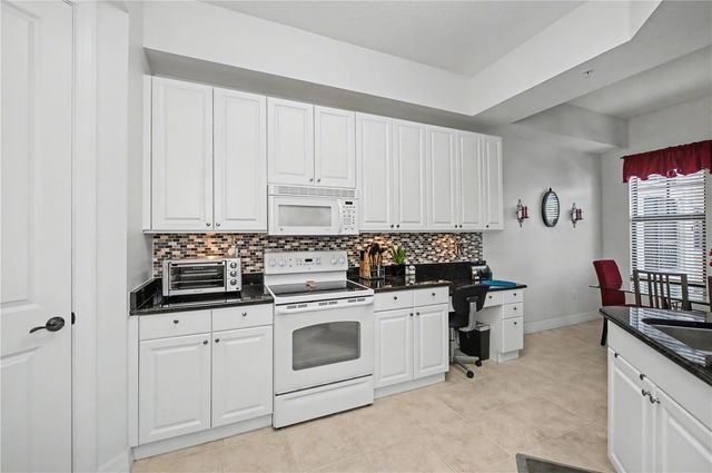 96 VIVANTE BOULEVARD 24, Punta Gorda, FL 33950