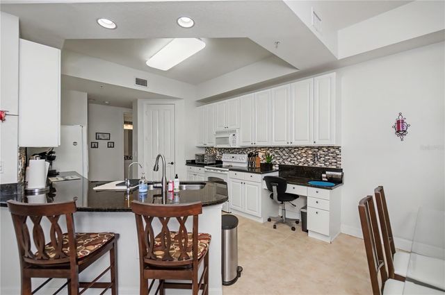 96 VIVANTE BOULEVARD 24, Punta Gorda, FL 33950